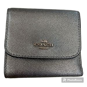 COACH Small Leather Bi-Fold Crossgrain Wallet Metallic Gunmetal